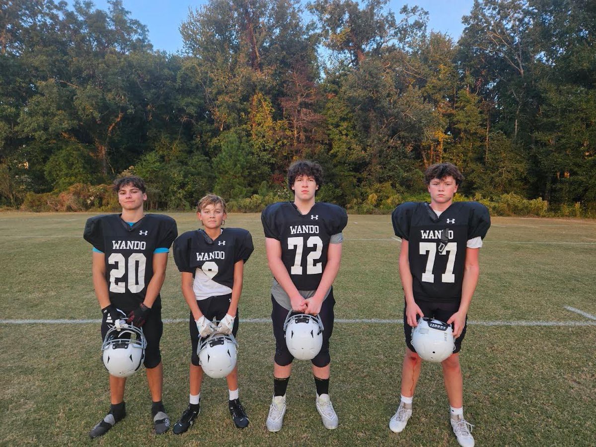 Here are your Stratford Players of the Week sponsored by @notjustfrankscafe 

Varsity
Offense- Cole Fletcher
Defense- Brock Feinberg 
Special Teams- Ace Jernstedt
Scout O- Ryan Jahn
Scout D-  Liam Crady

#CHOP #WarriorMentality #WeAreWANDO
