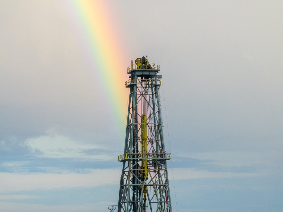 In this new issue of the Drilling Dispatch, read about the ongoing #EXP405 #JTRACK and learn about funding opportunities from USSSP.

mailchi.mp/ldeo/drilling-…