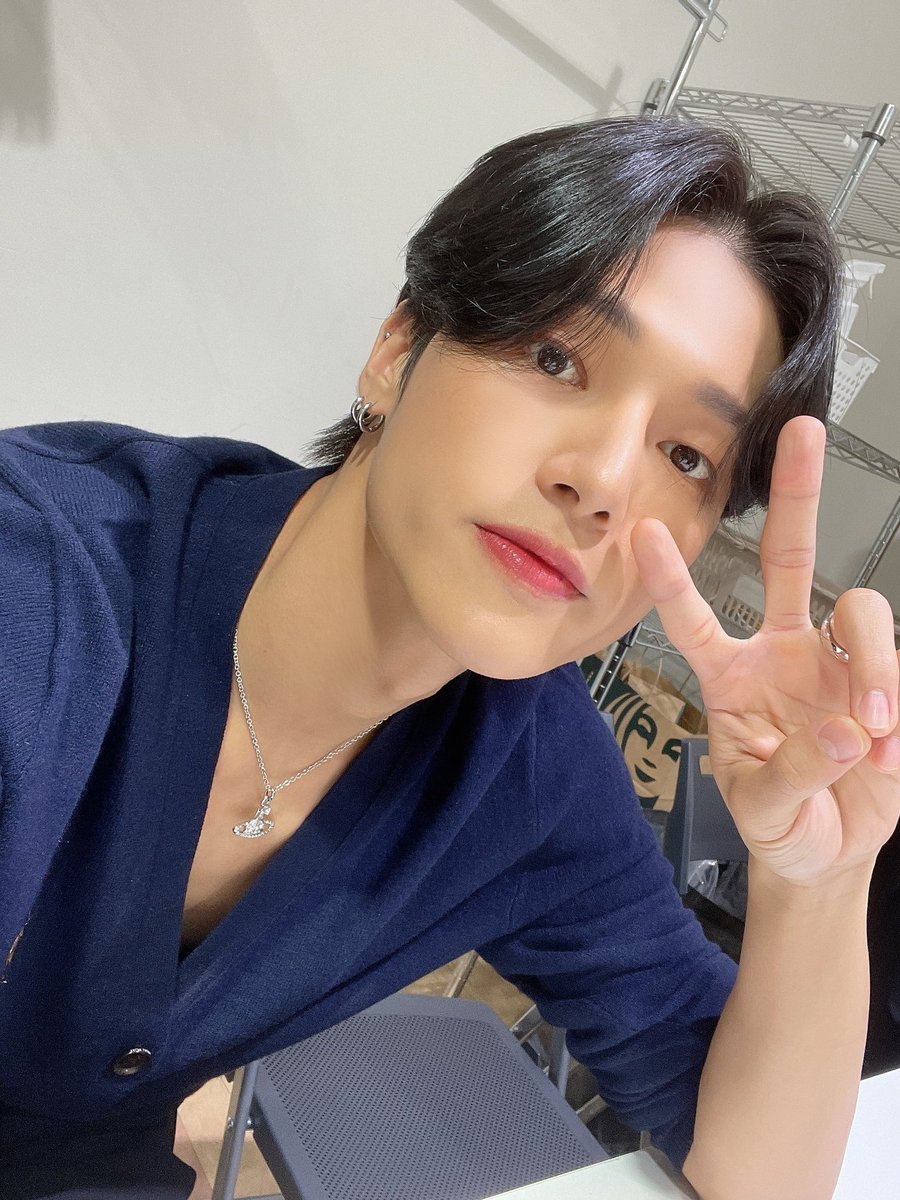 JWYcomfort's tweet photo. REPLY AND RT !! 

I vote for #ATEEZ on #2024MAMAVOTE     FANS CHOICE Male Category https://t.co/M2GIvtoZET