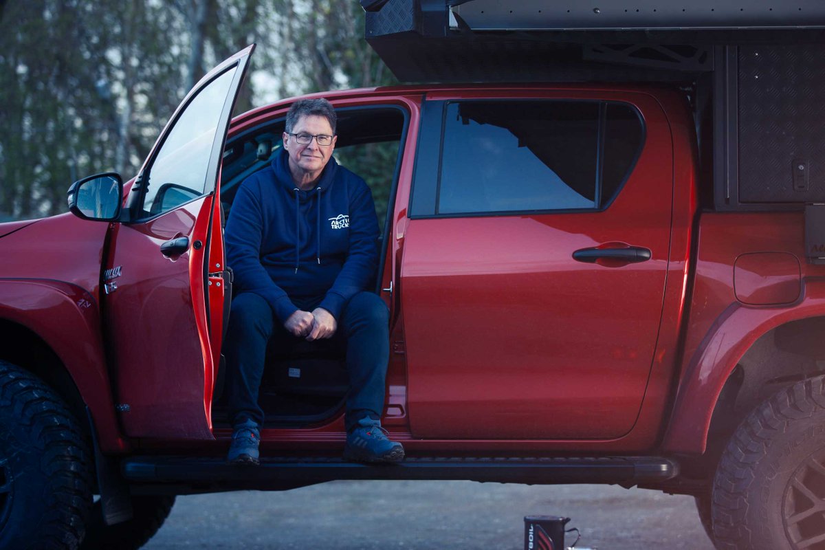 Denis Vahey Photo tweet media