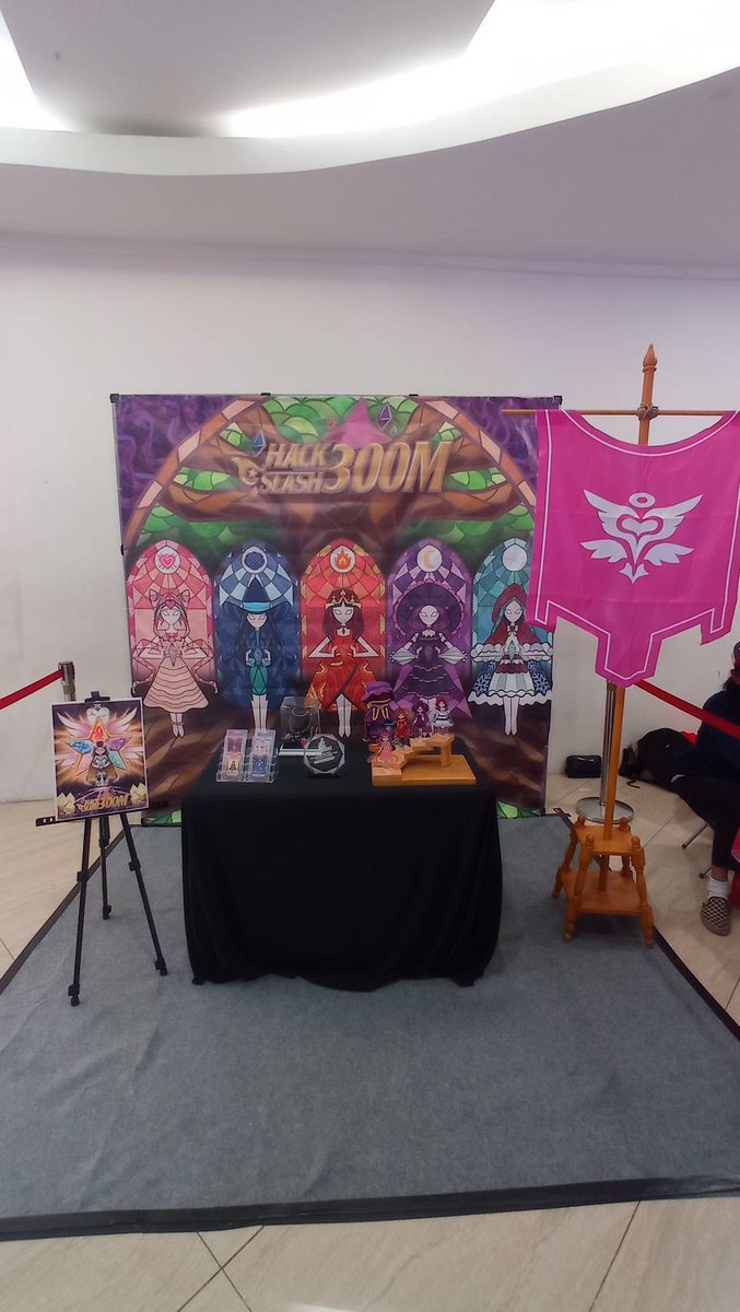 C_Jessination48's tweet image. sebagai #NesiJer yang gapernah karam, tadi gue abis mampir ke acara 300 show kesayangan Qu bjirrr!! keren bgt ini akhirnya kesayanganQquu menyusul 300 show damn! 😘🫴🤍💸🫦 selamat 300 show ya angelina kerispikiti @A_ChristyJKT48 kapan 400 show nya? 

#HackSlash300M