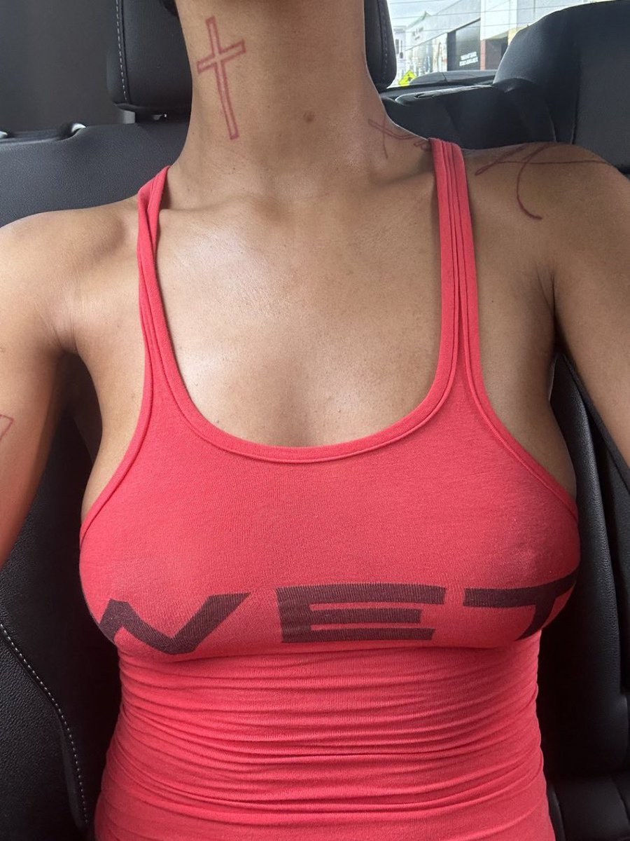 YEEZY x Mowalola “WET” tank in red first look 🔴