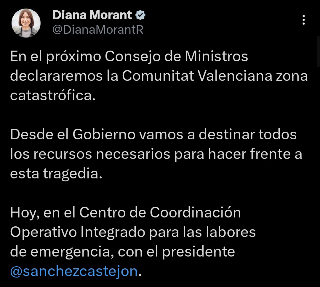 dchopenawer's tweet photo. Cuando hay que controlar RTVE.
-> dos días 

vs 

Cuando hay que declarar zona catastrófica a Comunidad Valenciana 
-> bueno, ya el martes de la semana que viene si eso, que hay puente https://t.co/yATstbbEAa
