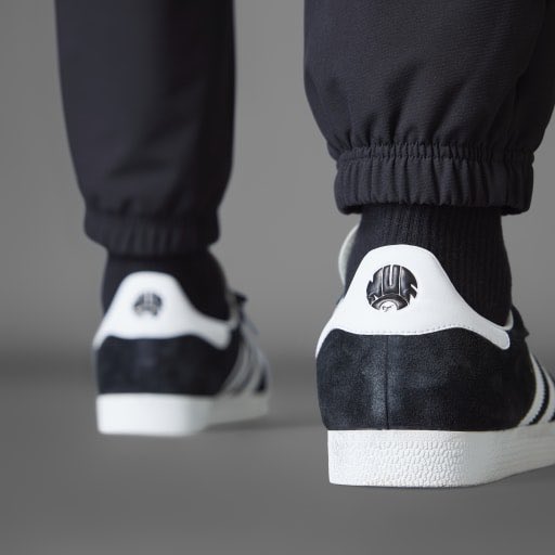 Retro NUFC tweet media