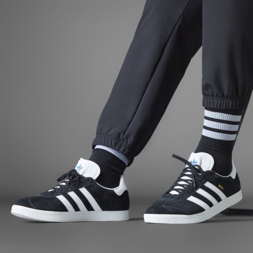 Retro NUFC tweet media