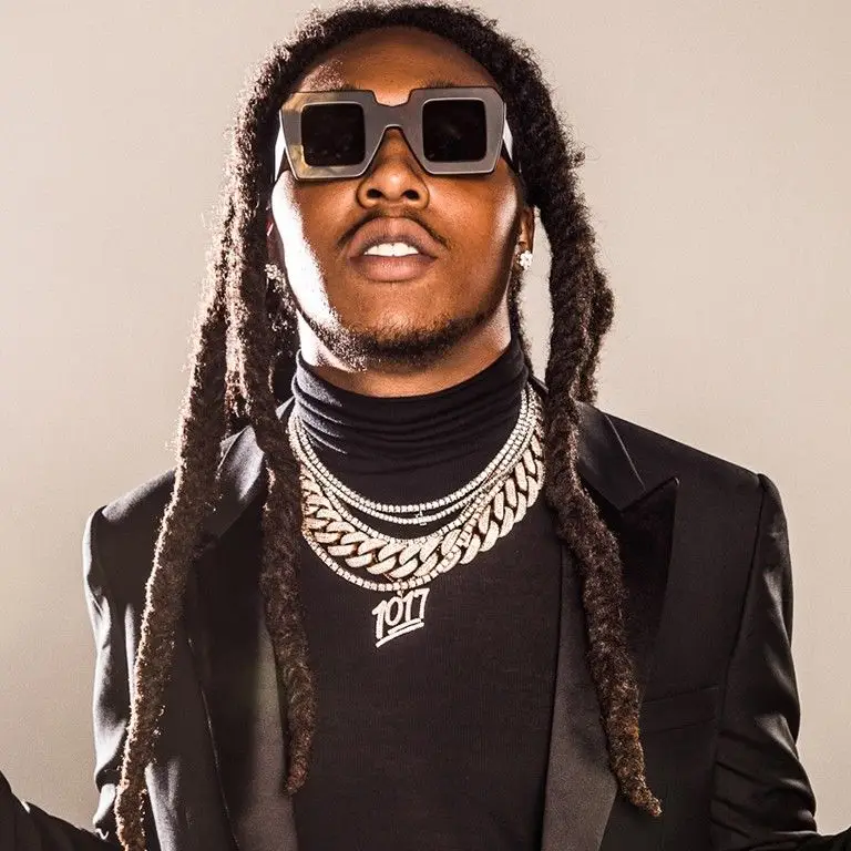 Há exatos 2 anos, o Hip Hop se despedia em choque e tristeza com a notícia trágica do assassinato de Takeoff em um tiroteio em Houston 💔😭