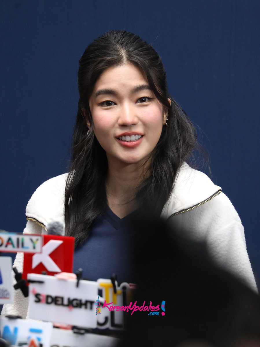 KoreanUpdates's tweet image. #srchafreen #Goyyog #CHAEUNWOO #SkechersTH #SkechersCTWgrandopening