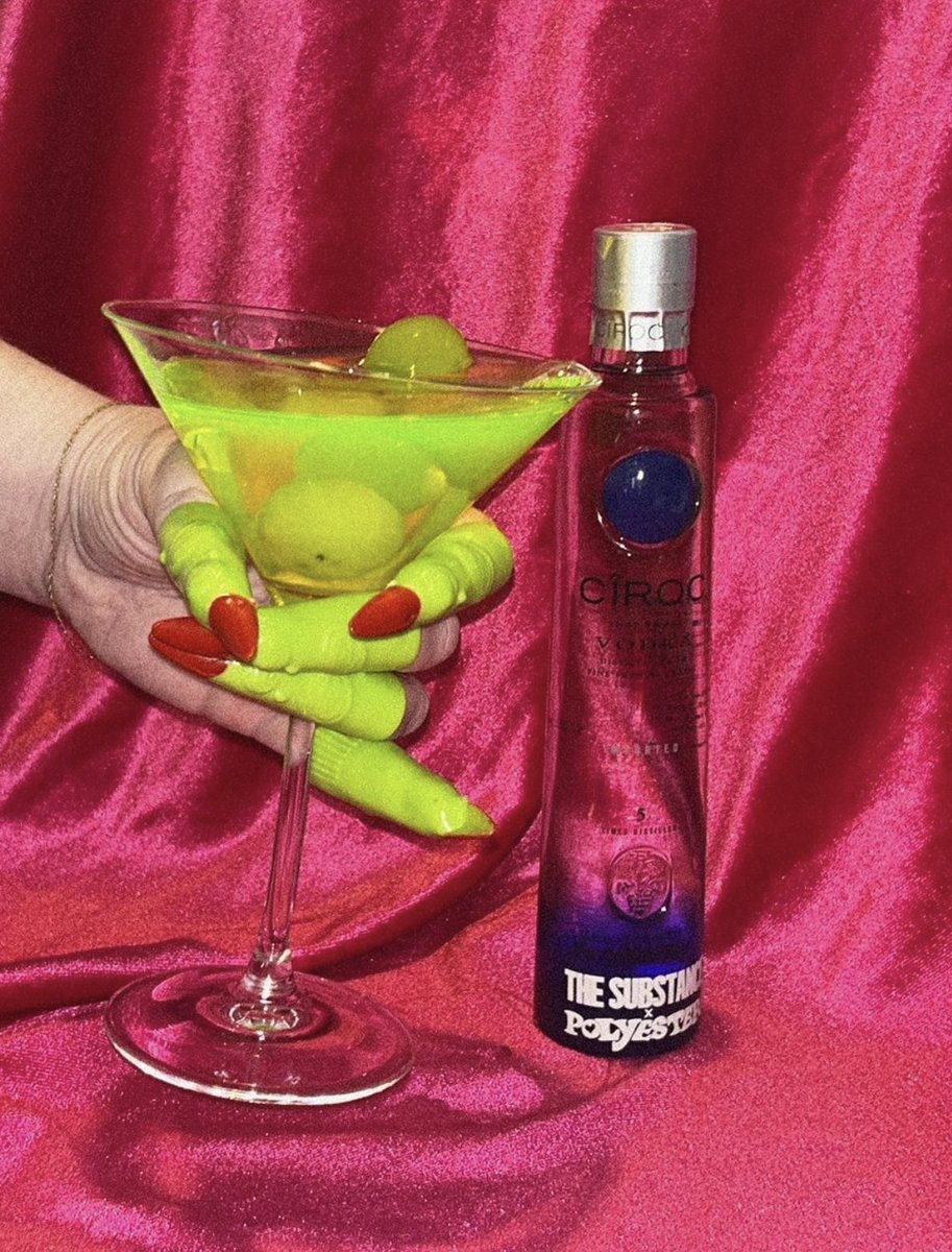 Celebrating THE SUBSTANCE with <a href="/PolyesterZine/">Polyester</a> last weekend in London 🍸