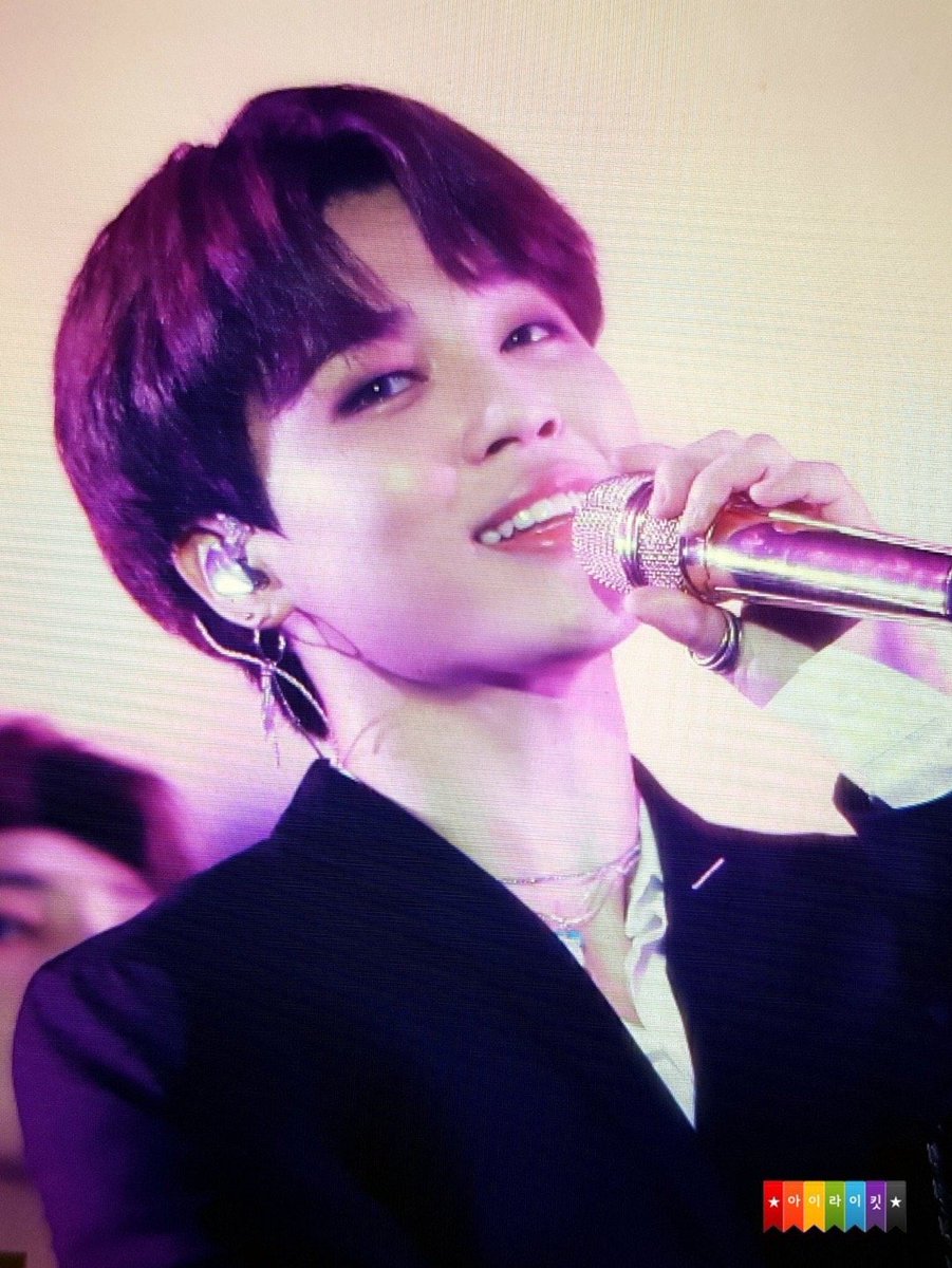 deepestluvv's tweet photo. I vote #jimin for #2024MAMAVOTE   
#JIMINJIMIN https://t.co/flNjkee6dE