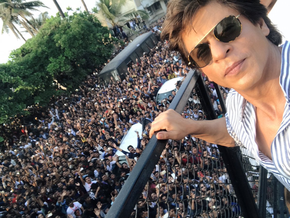 aloneintroverts's tweet photo. Happy Birthday to the King of Hearts, #ShahRukhKhan!❤️

Your journey from a Delhi boy to the global icon has inspired millions,teaching us to dream big,love deeply and keep fighting.

Here’s to many more years of magic, SRK!

#HappyBirthdaySRK
#SRK
#SRKDay
#SRKians
 #KingKhan https://t.co/RQdT0EwonW