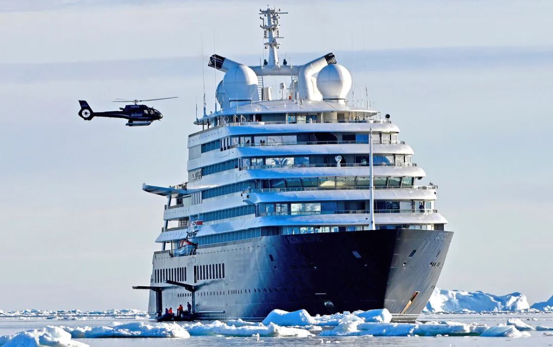 👀 Mega Yacht for Charter *168 Meter Mega Yacht charter* 👀🤩 Embark on a private cruise full of wonders on-board one of the world’s largest most luxurious mega yachts. This superyacht has a range of accommodation decks for up to 228 guests in 114 staterooms: 200 in polar regions