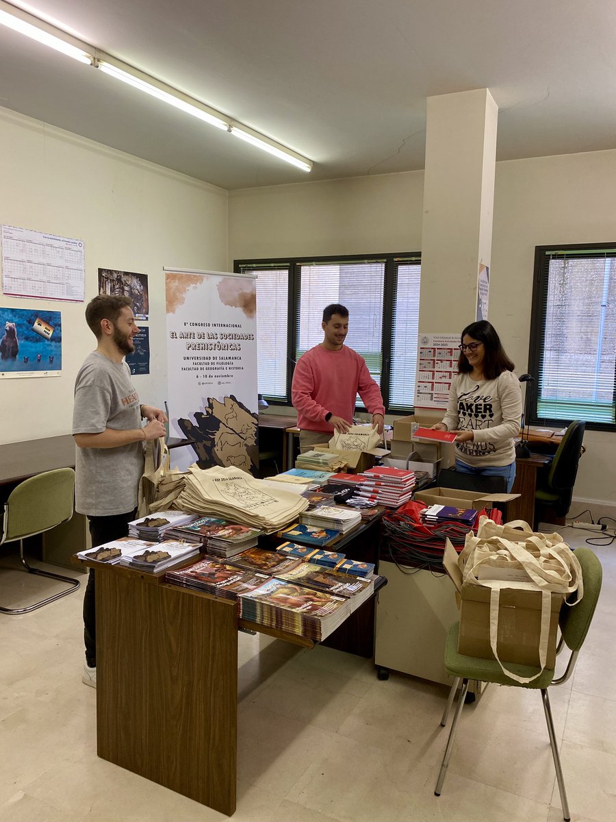 ASP 2024 SALAMANCA (@asp2024) on Twitter photo In the last few days, all the material that we are going to distribute during the congress has been arriving 📦📚✏️
The <a href="/LabTecUsal/">Laboratorio de Tecnología Prehistórica</a> team is already packing everything for next Wednesday! 💪🏻
It won't be long now! ⌛️ In the last few days, all the material that we are going to distribute during the congress has been arriving 📦📚✏️
The <a href="/LabTecUsal/">Laboratorio de Tecnología Prehistórica</a> team is already packing everything for next Wednesday! 💪🏻
It won't be long now! ⌛️