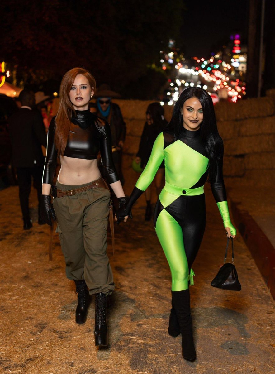 camis_unicorn's tweet image. Camila Mendes and Madelaine Petsch as Kim Possible &amp;amp; Shego for Halloween 👻