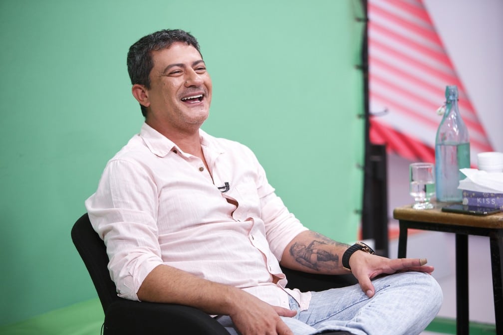 filomenaferret0's tweet photo. Há 4 anos, Tom Veiga, o intérprete do Louro José nos deixava, vítima de um AVC, aos 47 anos.
Tom trabalhou com Ana Maria Braga interpretando o personagem por quase 25 anos, do #NoteEAnote até o #MaisVocê https://t.co/HuvKO3A2ZS