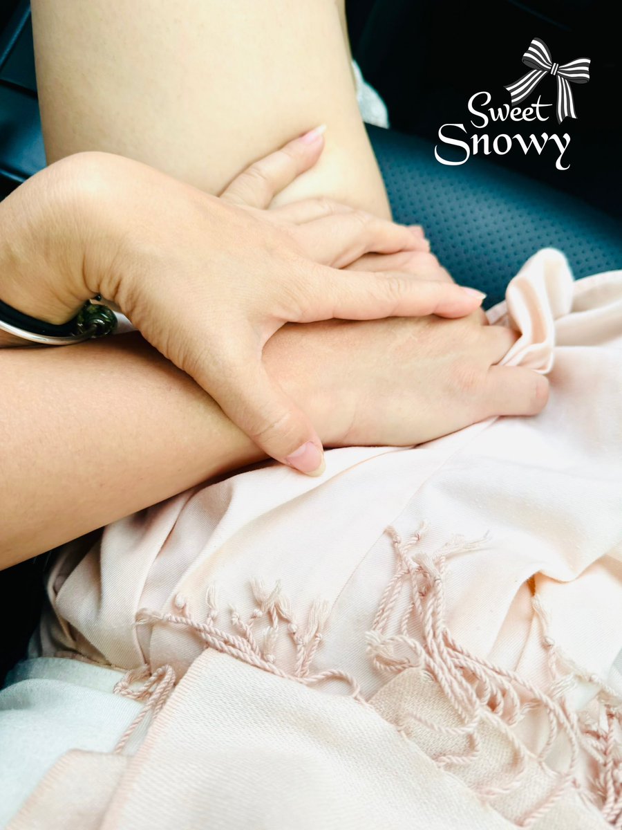 rainforestsnow's tweet photo. 今天王數落雪都不認真約約
雪嘟���嘴說：哪有～人家明明就很認真，就很不好約呀～你又不是不知道！

王說：誰叫妳那麼龜毛！

雪：我就是龜毛，我就是很在乎小細節，頻率不對就一點感覺也沒有呀🥺

所以…今晚有人想帶雪雪去喝一杯的嗎？🥰

#NTR https://t.co/cTlSDkXXa3