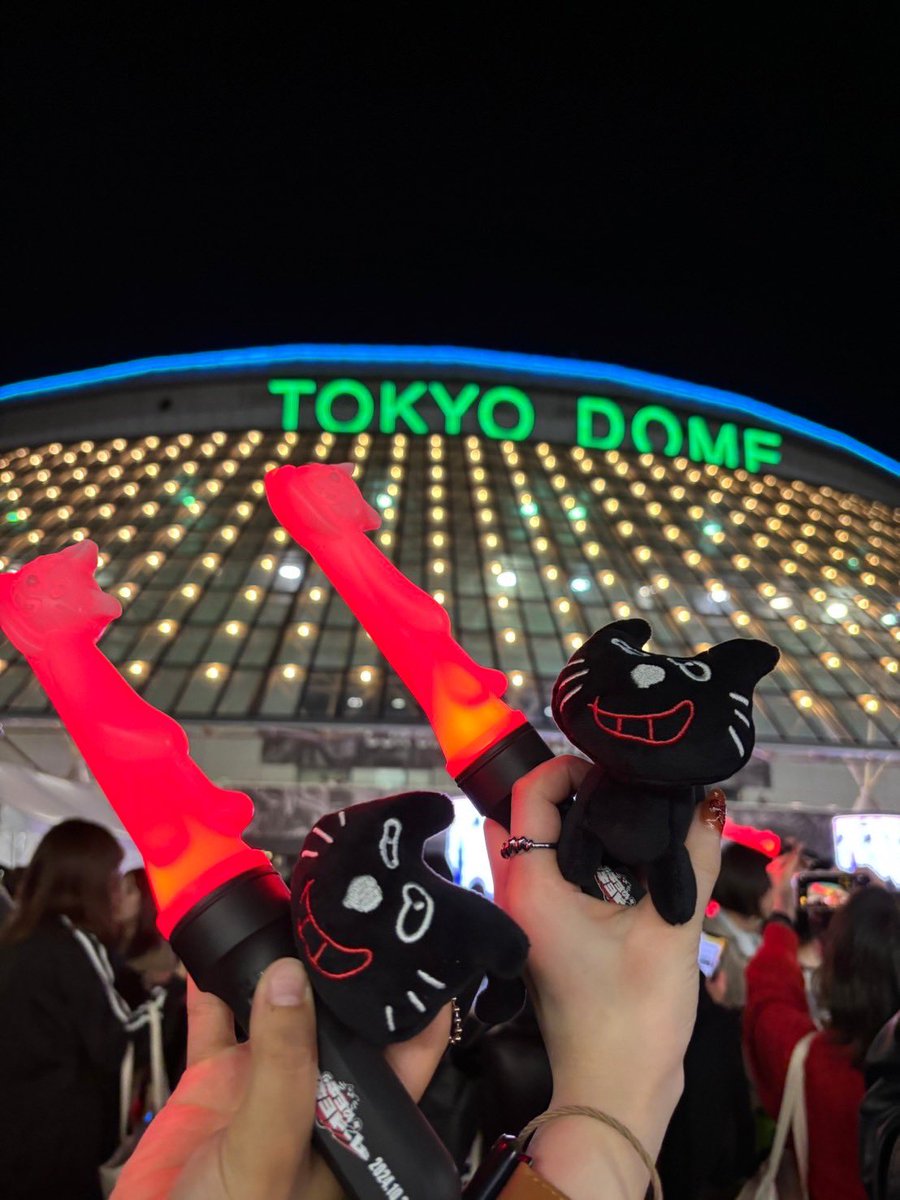 Rite__03's tweet photo. 東キヨドーム最高でした！！👏✨
生キヨを見た瞬間にキヨって本当に実在したんだって泣きそうになった
生実況を見れて終始面白かったし、感動した😭
15周年ありがとうって言ってたけど、こちらこそありがとうだよほんと！！！
これからもずっと応援してます！！ https://t.co/CyYWA8jALn
