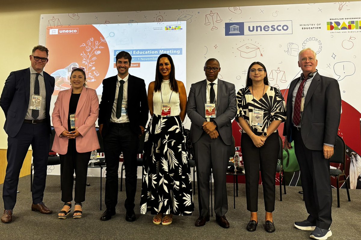 SDG4.7 panel at GEM called for teaching strategies that promote autonomy &amp; collaboration, the well-being of all learners. To build a culture of peace, education must foster collaboration &amp; critical thinking. Let's empower teachers to learn &amp; grow together. #EducationForPeace