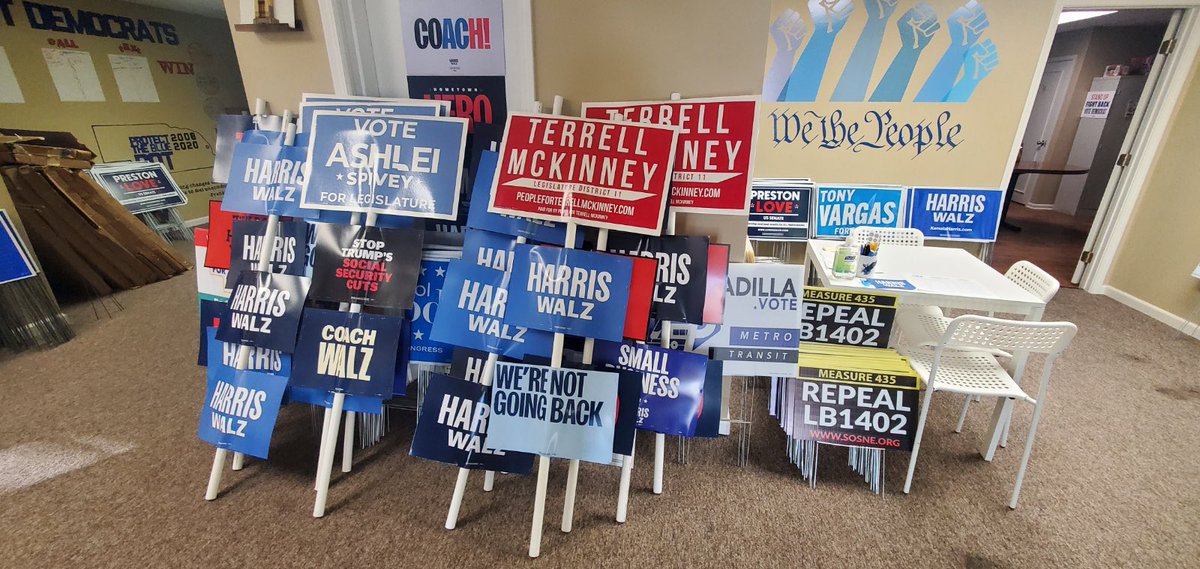 janekleeb's tweet photo. We are in the final countdown phase of the 24 election! Sign up to be part of the #StreetHeat teams across the state: https://t.co/H9hM5564Ww Lets make this little girl proud of us and her future brighter! #Ne2 #NebDems 🔵 https://t.co/xn9dzPjUYB