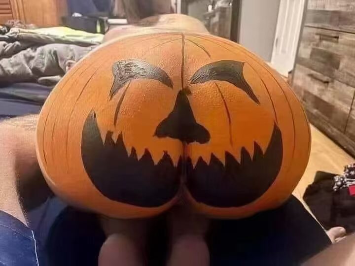 🎃🎃🎃Hip Hip Halloween is coming 🎃 https://t.co/j1FXNAVtKY