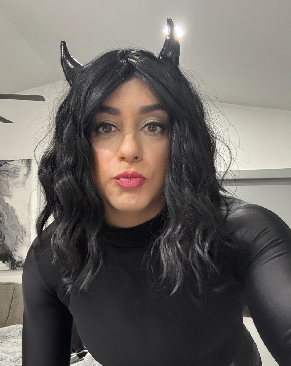 DanielleFemmy's tweet photo. Went out with my girlfriend last night. So much fun! 🥰👻🎃❤️
#crossdressing #crossdresser #xdresser #xdressing #femboi #femboy https://t.co/LMeU13ro15