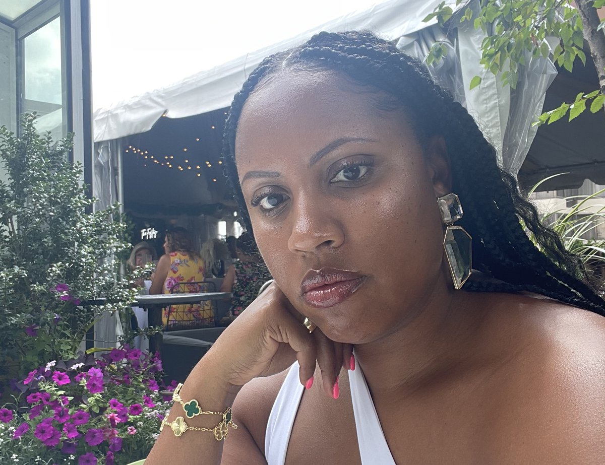 Our latest show! Workers' advocate Lemalé Torres speaks with Wendy Sheridan about Project 2025, its plans for labor laws from a union perspective, what it has to say about education, families, and more. Listen: leftscape.com/start-with-the…
Election Day is Tuesday, Nov 5th. VOTE!