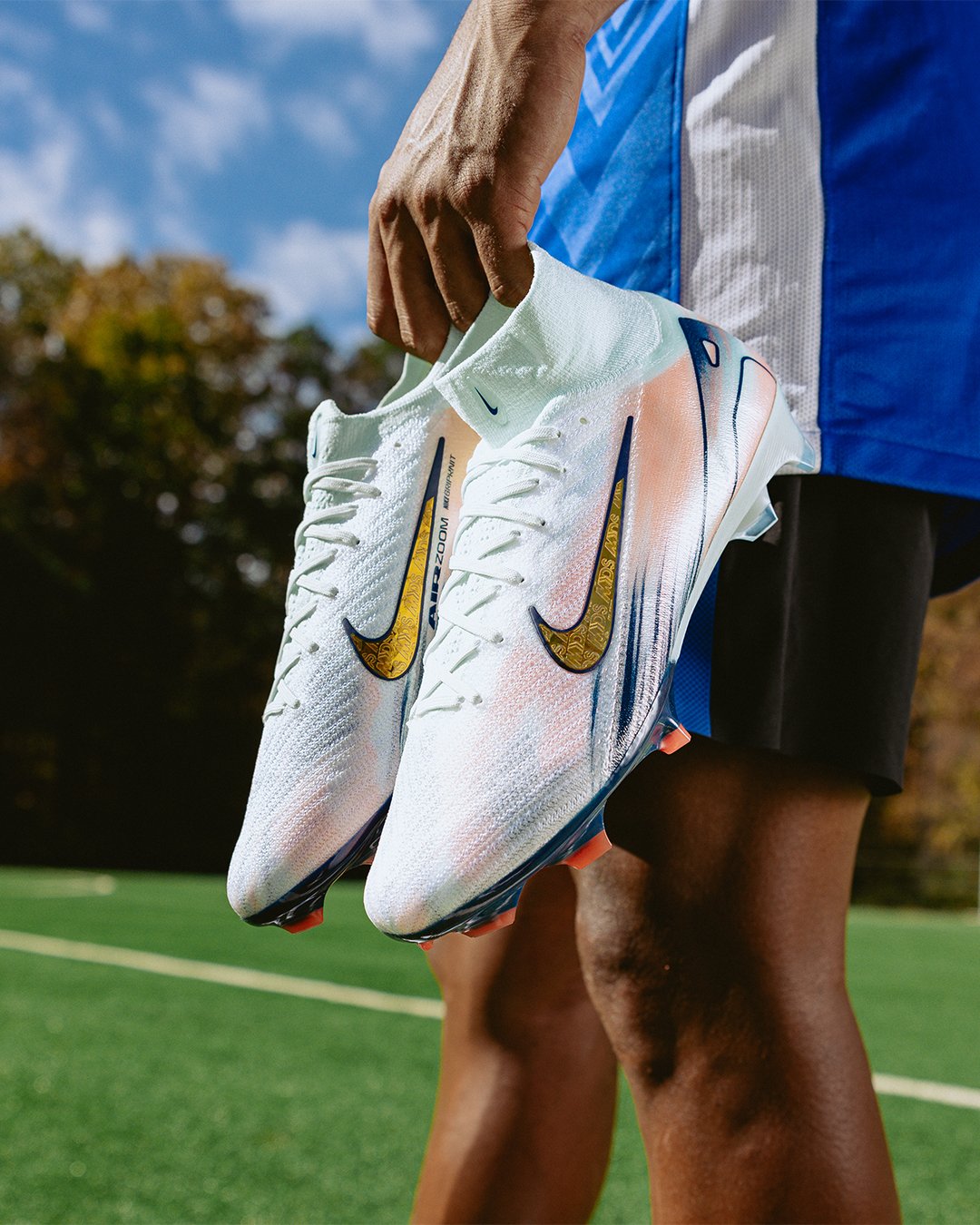 SOCCER.COM on X Quick clean and built for pure speed. Meet the new Nike Mercurial Dream Speed 009. Don t miss one of the year s hottest drops https t OF4lvIDA2z X