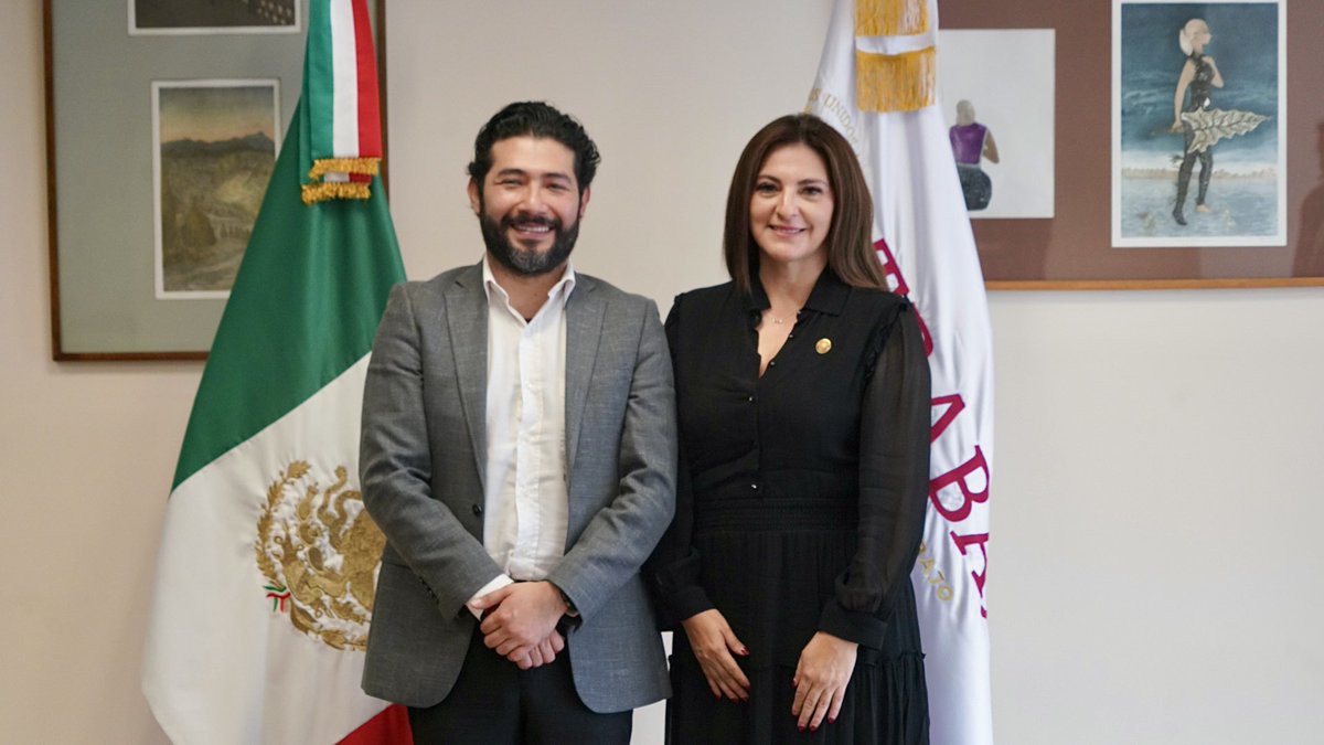 marathb's tweet photo. Tuve la oportunidad de reunirme con @MaiellaGomezMG, presidenta de la Comisión de Trabajo y Previsión Social de la @Mx_Diputados, para construir un diálogo que permita avanzar en la agenda laboral del Segundo Piso de la Transformación. 🇲🇽 👷🏻‍♂️👩🏻‍🏭 https://t.co/YLngxMnAV0