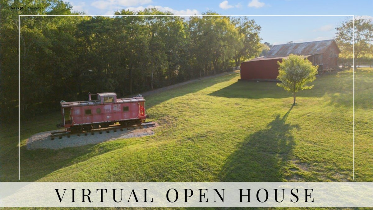 805dwelllings's tweet photo. Spectular Horse farm outside Nashville with 100 year old farm house currently an Airbnb. You can reach me at (805300-1777. https://t.co/HlhdHGVzMs https://t.co/acwSdEpN3i