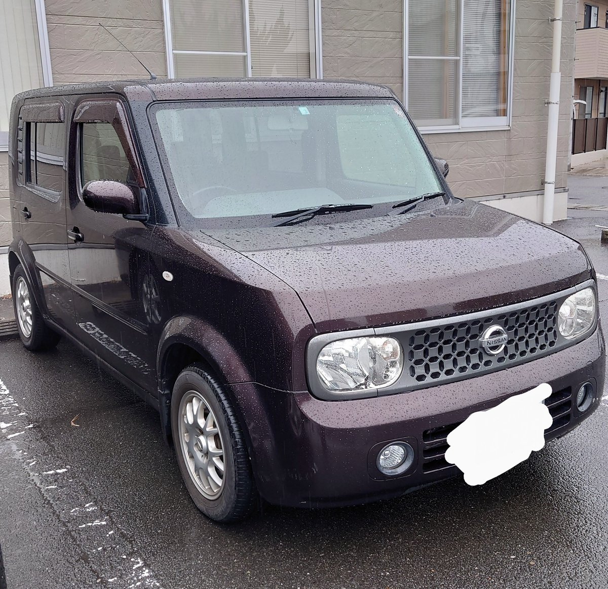 Rad76790's tweet image. 長い間相棒として頑張ってくれたcube🚘️
この型の現行で走ってるのは多分ほぼいない、骨董品レベル。良く保ったなー。
色々思い出を作ってくれる場所に運んでくれたので、ちょっと納車までおセンチになった🙄

#cube
#cube3
#大変お世話になりました