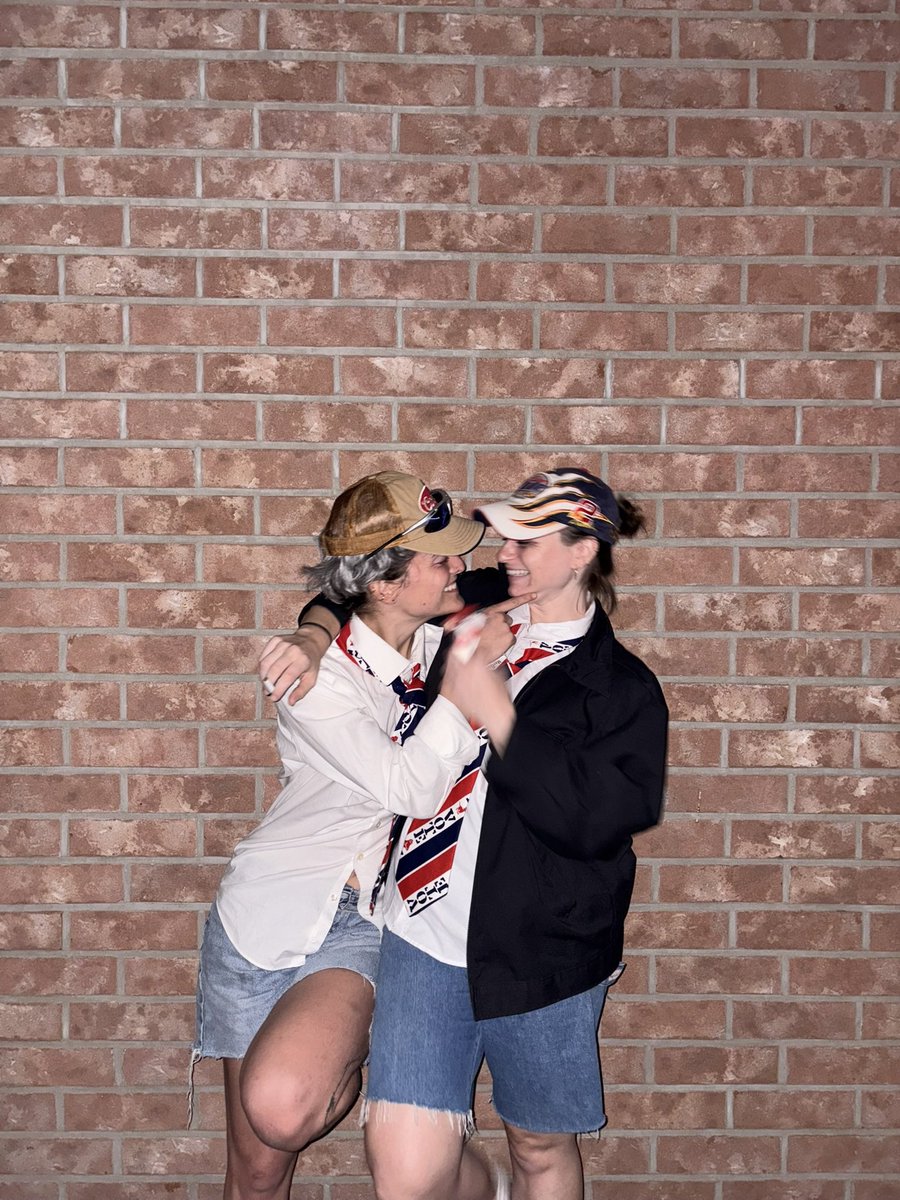 i hate gay halloween what do you mean your couples costume was George W. and George HW. Bushwick