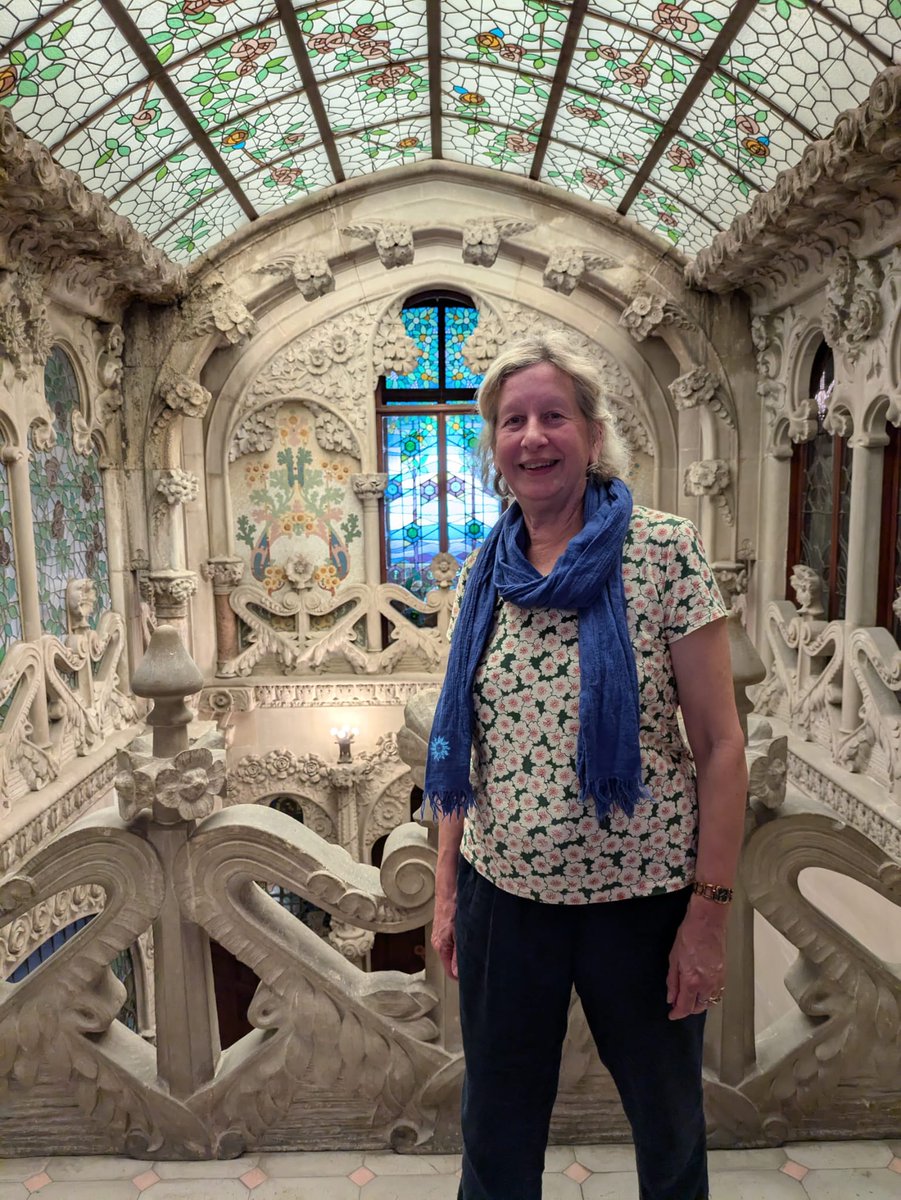 PoetryCLP's tweet photo. A glitch in our walking itinerary resulted in visits to two fascinating Spanish towns instead. More here: https://t.co/yDcBeyhNZ8 #Spain https://t.co/YilKZUeImj