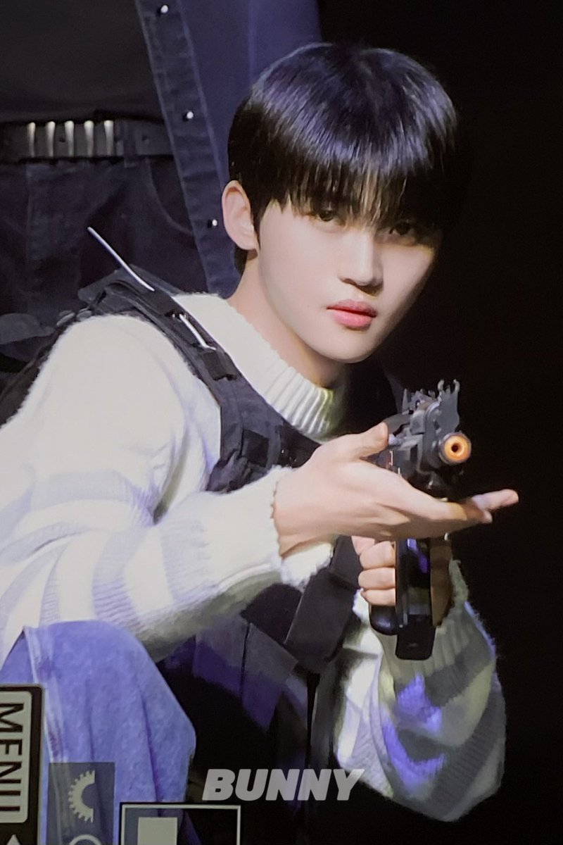 241101

#루네이트 #LUN8 #도현 #DoHyun