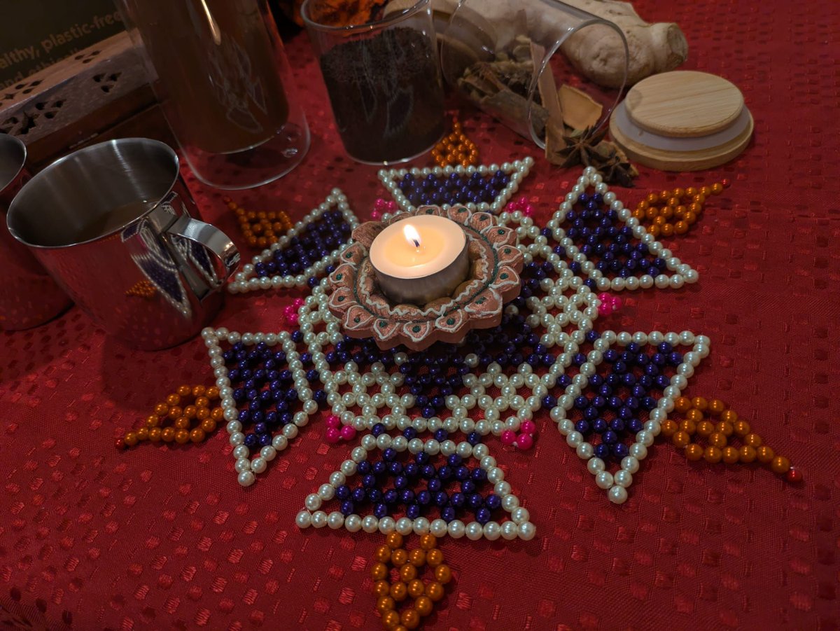 Join us for a plastic-free Diwali, and share the warmth of hot masala chai and the light of lamps 🪔🎆 

Wishing all who celebrate a very happy and auspicious Diwali!

#happydiwali #diwali #festivaloflights #glassmug #stainlesssteel #masala #chai #plasticfree #zerowaste