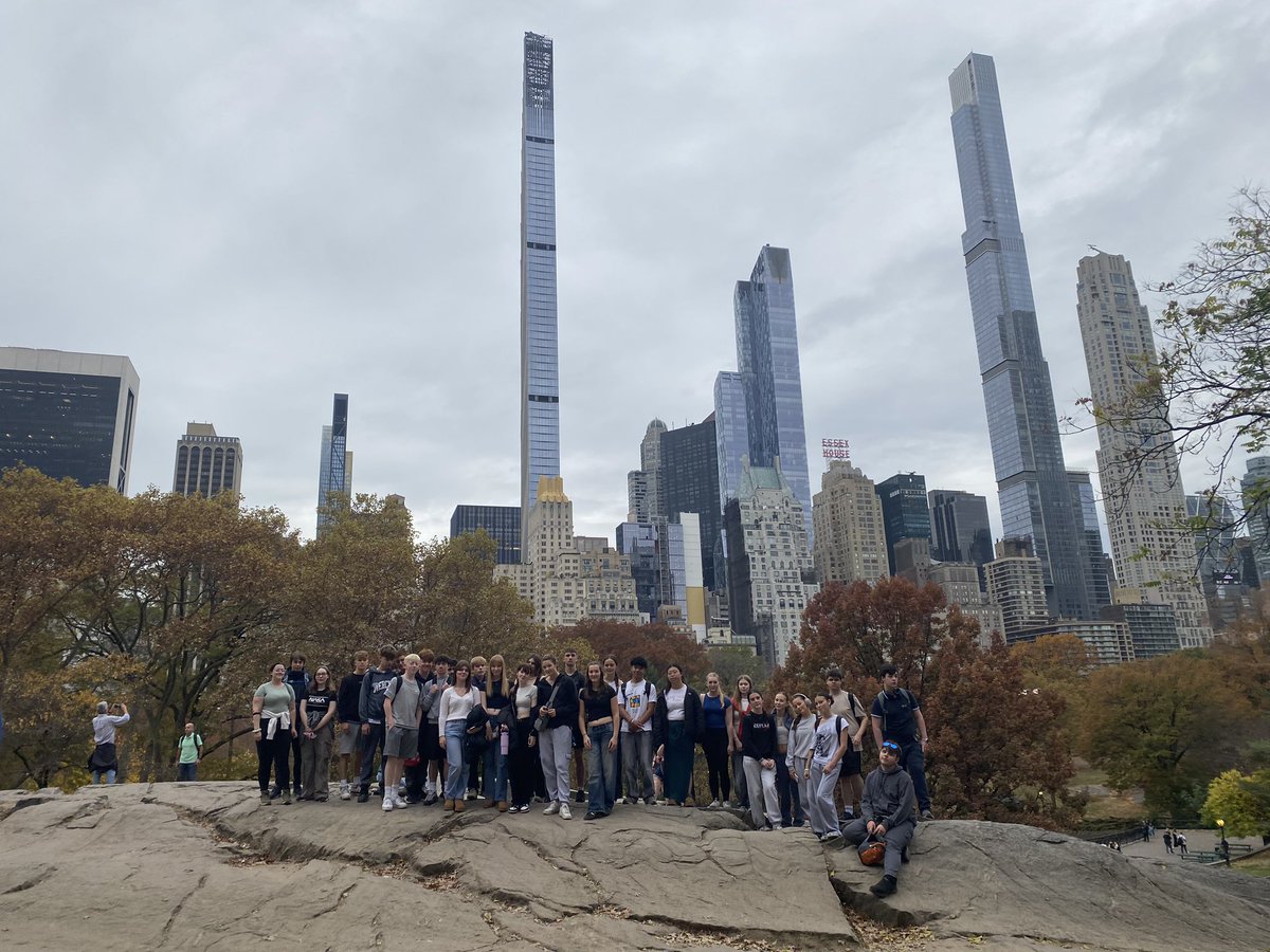 HBKGeog's tweet photo. #HBKGeogontour in Central Park https://t.co/DxGkpZG2G1