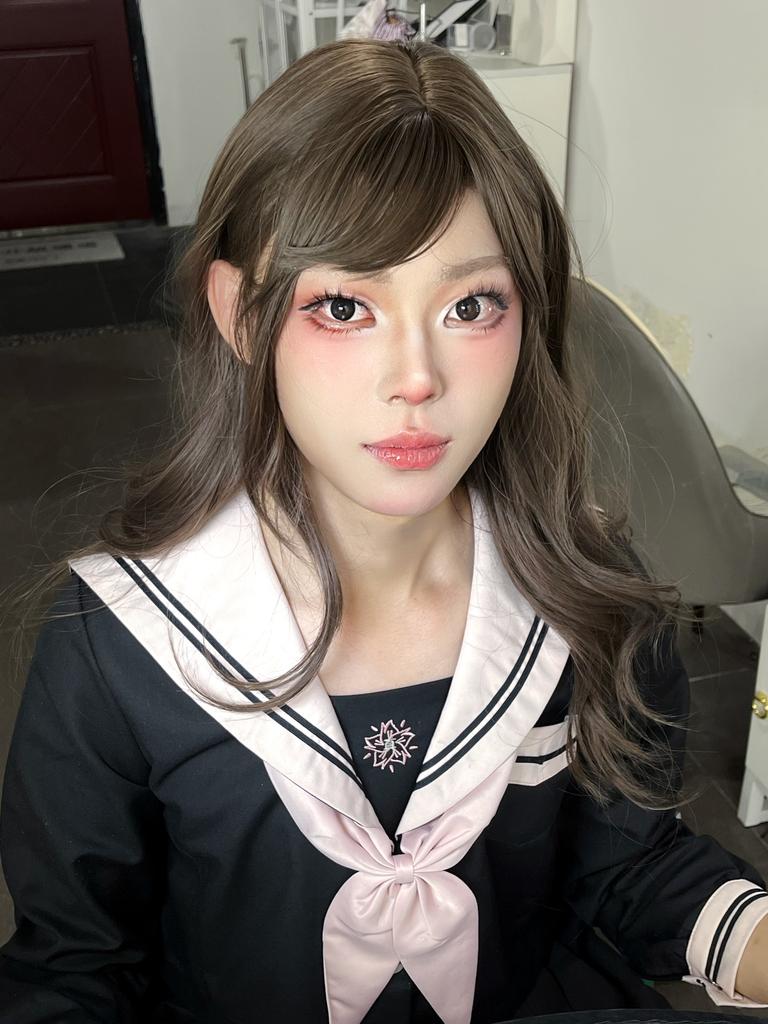 裁月月 tweet media