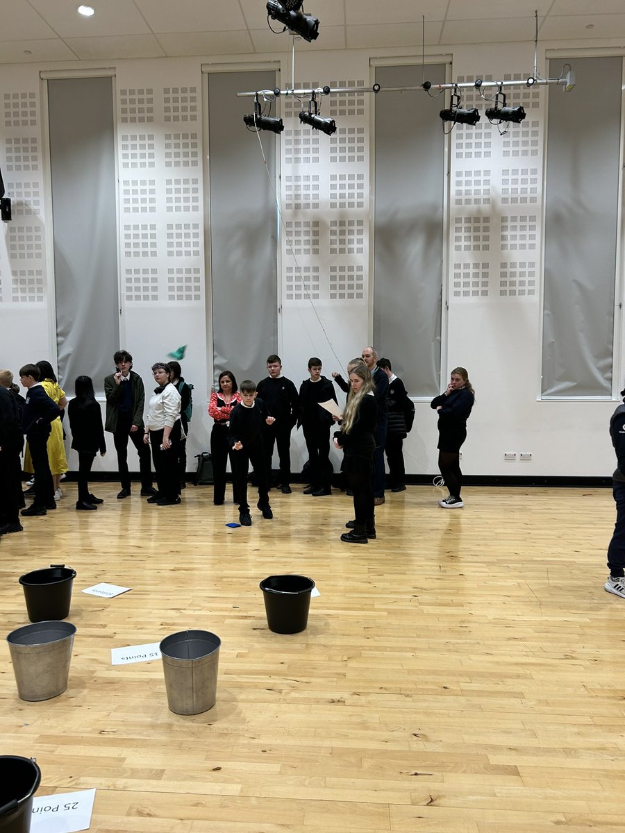 GuidanceNdhs's tweet photo. A great First Friday House Games today @ndhs1! Well done to our amazing House Ambassadors who ran the show 👏🏻 💜 ❤️ 💚 💙 💛 🧡 https://t.co/ghzwZsKAJs