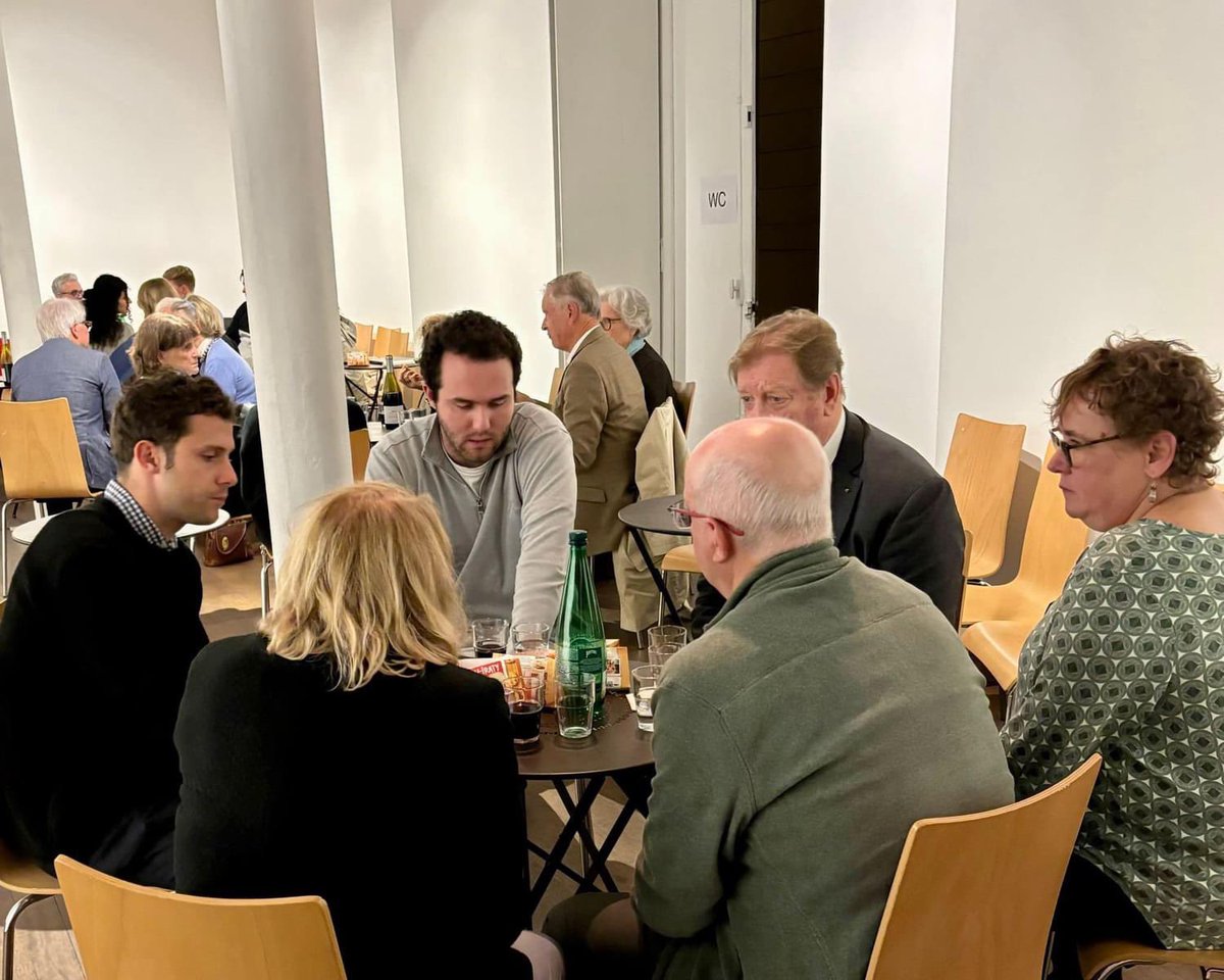 Cohérence tweet media