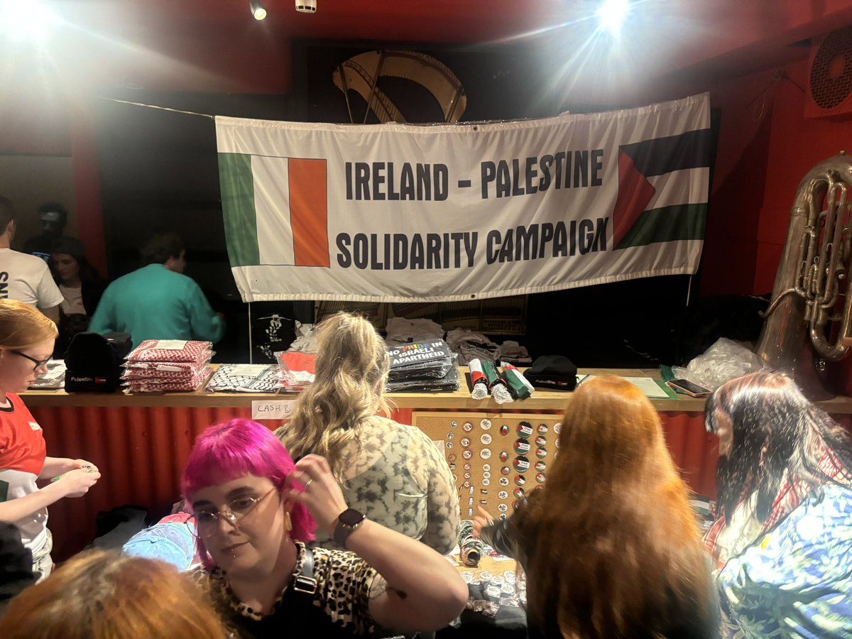 KNEECAPCEOL's tweet photo. Well well Vicar St….tonight is our final night in Baile Átha Cliath! 

It’s been epic and remember to 

- Support the IPSC stand 🇵🇸
- Buy our merch (we’ve signed 7” records)❤️
- Fairview Park goes on-sale tomorrow at 10am https://t.co/uBfjc09Gon