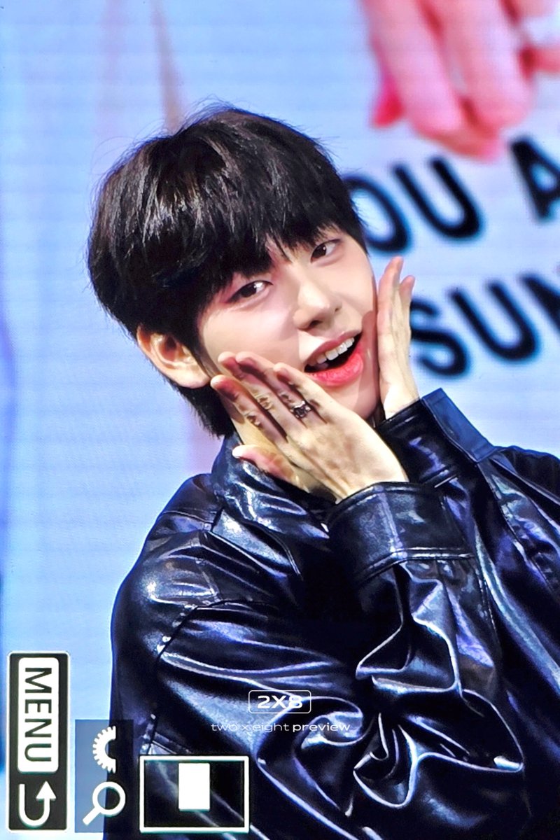 2x8_pin's tweet photo. 241101 프리뷰 #김동윤 #KIMDONGYUN #드리핀 #DRIPPIN https://t.co/Lzez0XG2Li