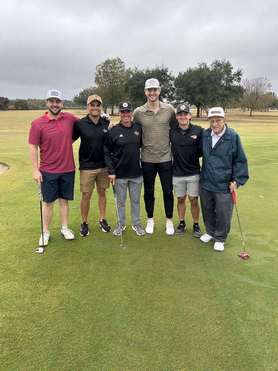 Hackers Classic!!! Fun day with ⁦<a href="/ULM_BSB/">ULM Baseball</a>⁩ former players and loyal supporters.