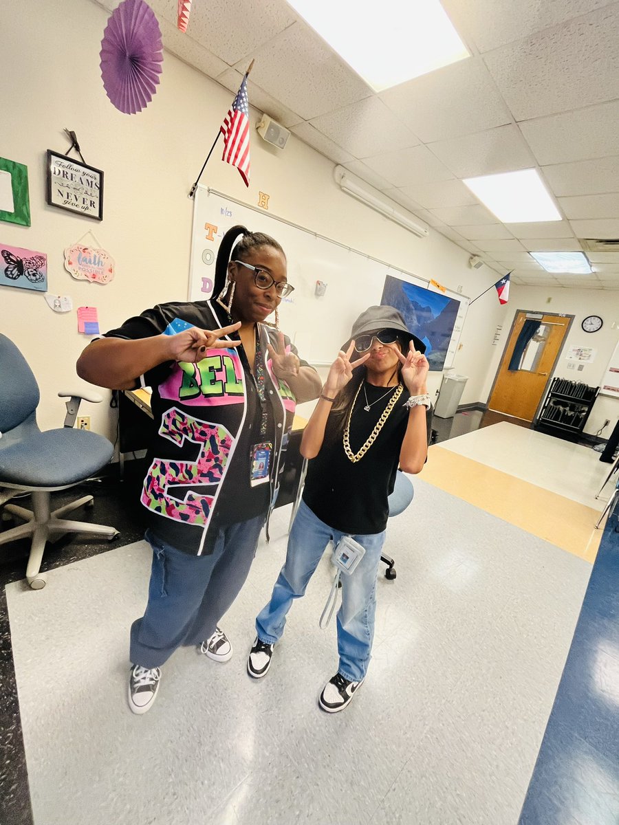 Cougars in different decades! 🐾 <a href="/Crockett_MS/">Crockett MS</a>