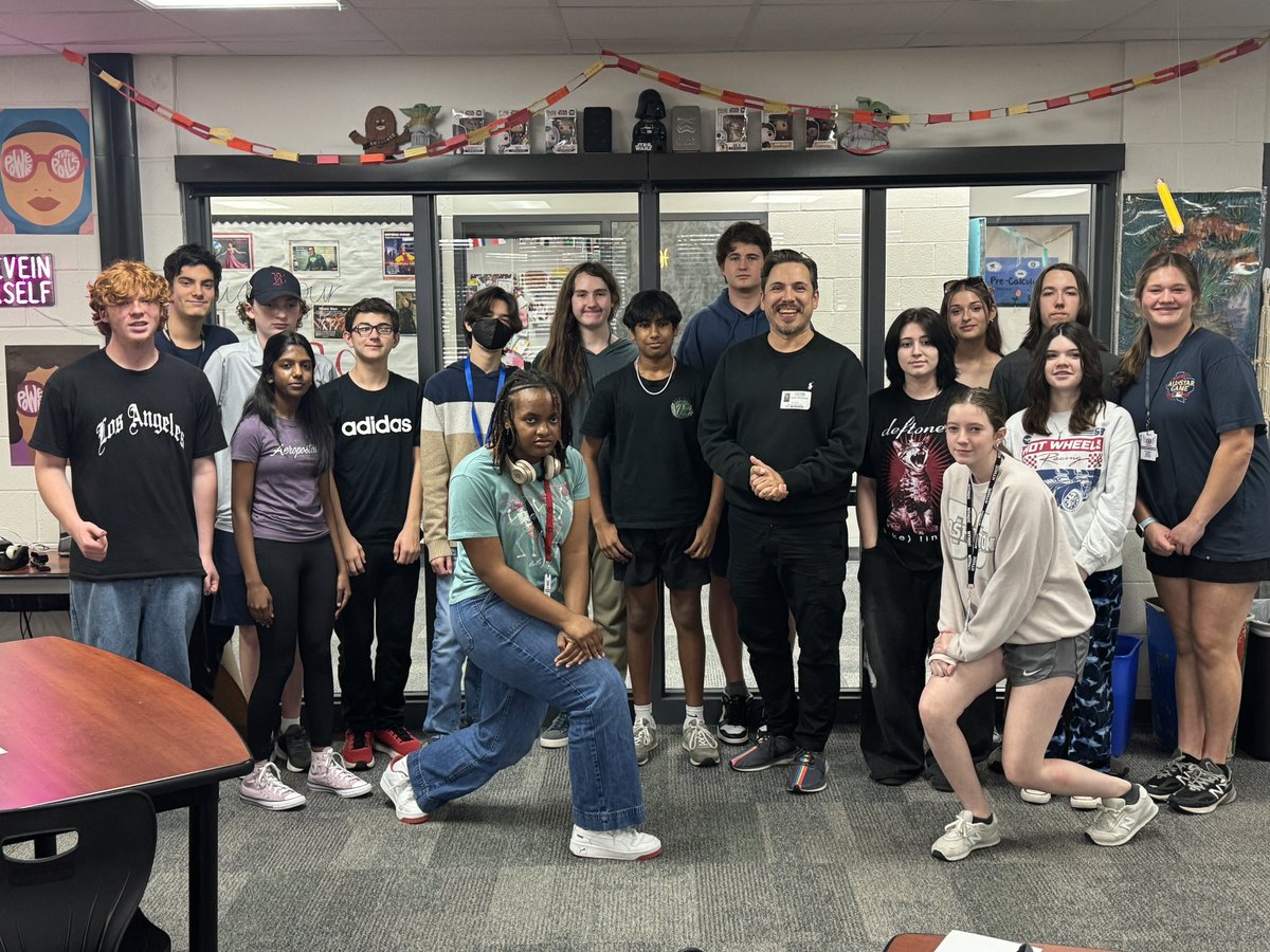 The best day of the year where learners’ eyes are wide open <a href="/NewTechCoppell/">New Tech High @ Coppell</a> ! Thank you @thepoetjz for your inspiration! We love the role you play on our journeys to unlock our voices! #nthclegacy #poetryforthewin #Slamming4aCause #OurVoicesMatter