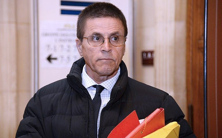 We're only scratching the surface on the absurdity of literal terrorists living and thriving freely in Canada. 

<a href="/Carleton_U/">Carleton University</a> in Ottawa is currently employing Hassan Diab, who was convicted in France for the 1980 synagogue bombing in Paris that killed 4 and injured 46.

🧵