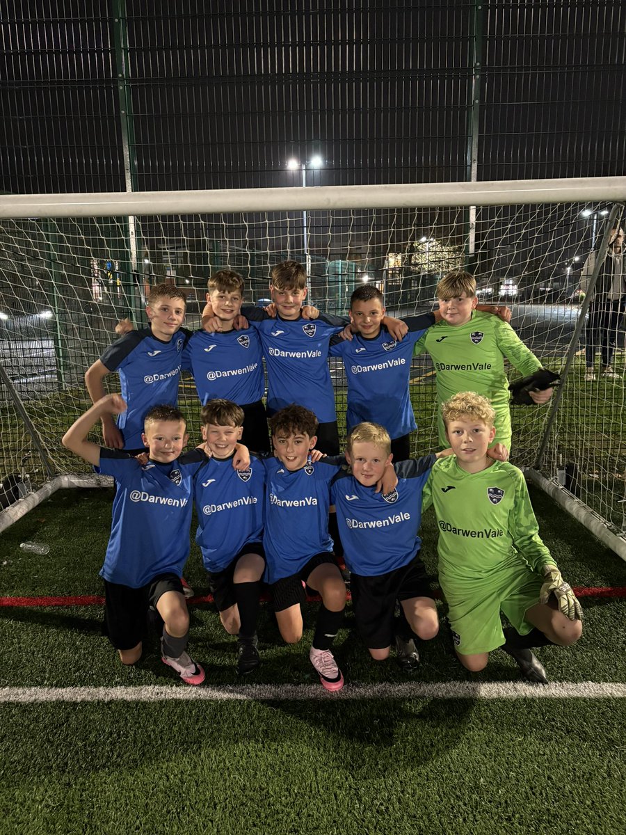 Mr Welsh DVHS (@dvhs_ewe) on Twitter photo A great start for our year 7 boy’s who progressed into the next round of the Lancashire cup tonight. Really excited for this team! Bring on the next round💪🏆
<a href="/DarwenVale/">Darwen Vale High School</a> <a href="/DVHSPhysEd/">Darwen Vale PE Department</a> A great start for our year 7 boy’s who progressed into the next round of the Lancashire cup tonight. Really excited for this team! Bring on the next round💪🏆
<a href="/DarwenVale/">Darwen Vale High School</a> <a href="/DVHSPhysEd/">Darwen Vale PE Department</a>