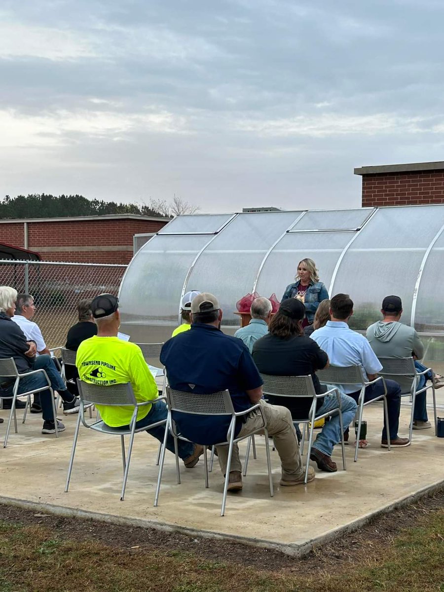 R M Moore Elementary School STEM Academy tweet media