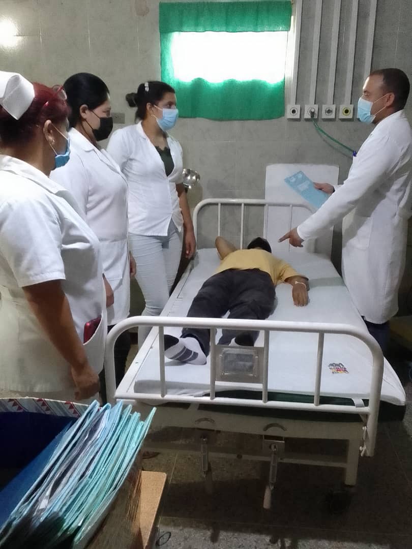 Estado Zulia 🇨🇺🇻🇪 
Municipio Maracaibo 
CDI Amparo 
Pase de visita en la sala de hospitalización.
#FuerzaGuantánamo
#CubaPorLaVida
#UnidosXCuba
#TumbaElBloqueo