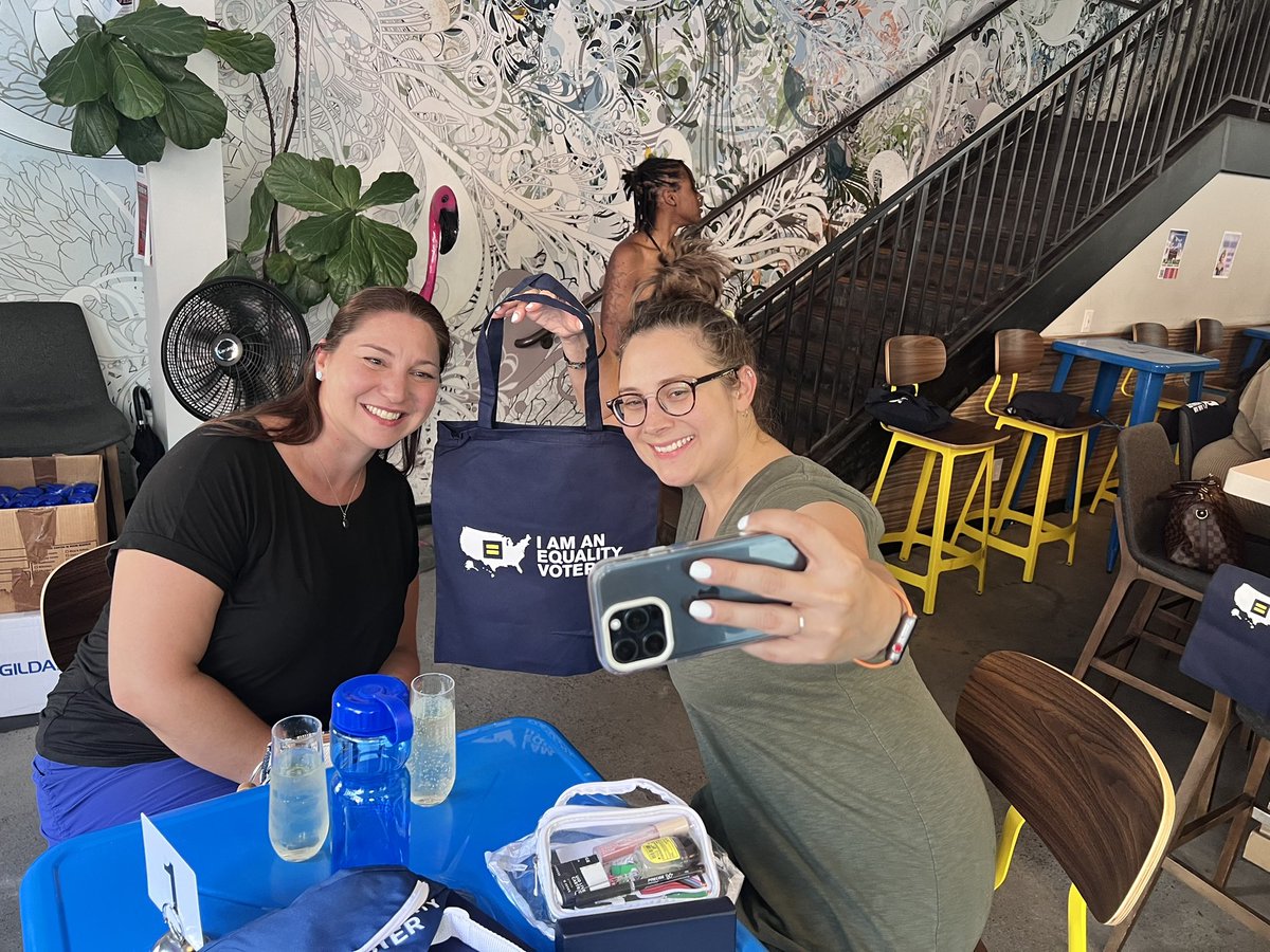 HRC_PA's tweet image. HERE WE GO PENNSYLVANIA! You make showing up for equality candidates look GOOD! Join us this weekend for canvasses EVERYDAY until Nov. 5th! 🏡🗳️Link in bio @HRCGreaterPhila @HRCbucks