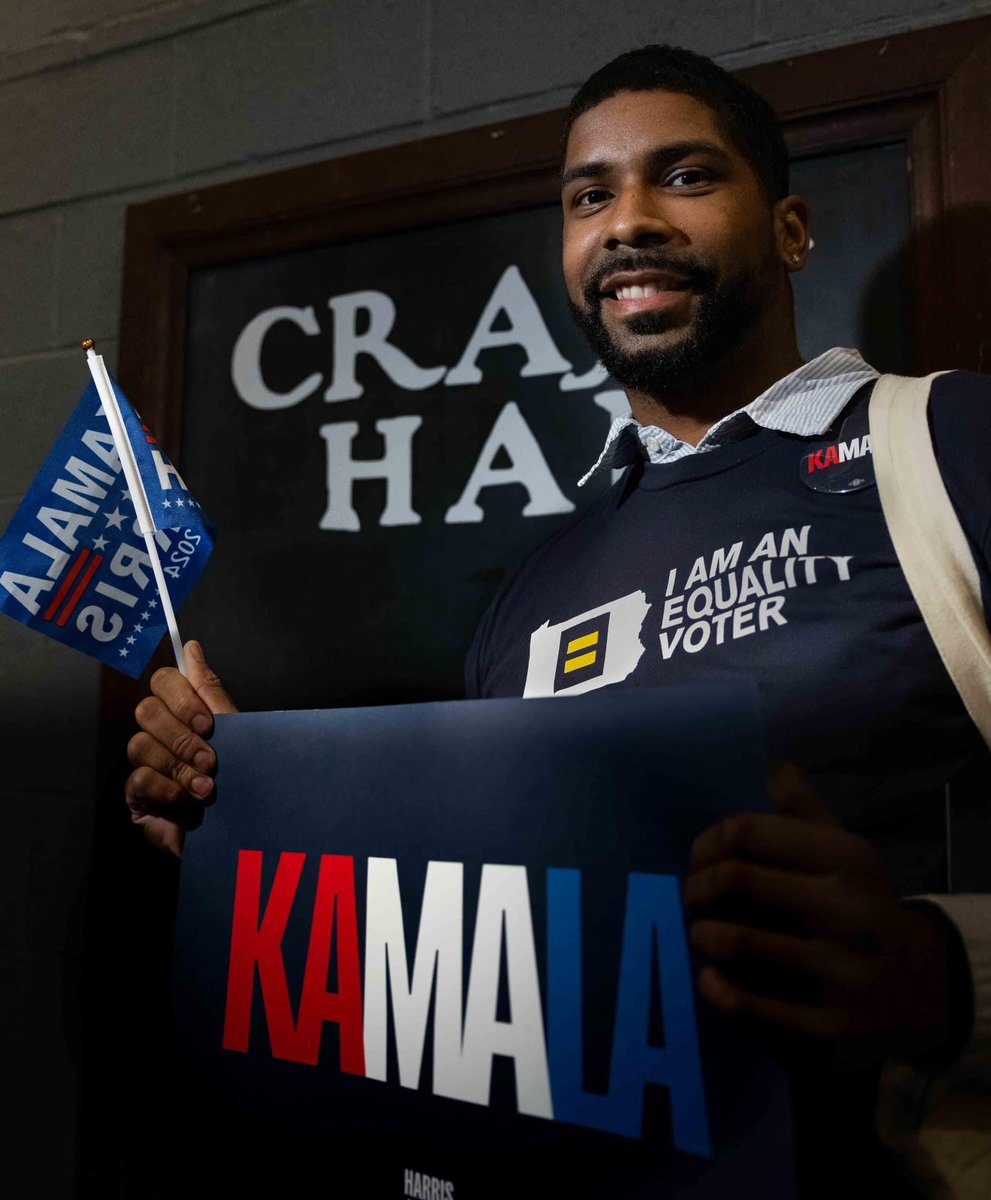 HRC_PA's tweet image. HERE WE GO PENNSYLVANIA! You make showing up for equality candidates look GOOD! Join us this weekend for canvasses EVERYDAY until Nov. 5th! 🏡🗳️Link in bio @HRCGreaterPhila @HRCbucks