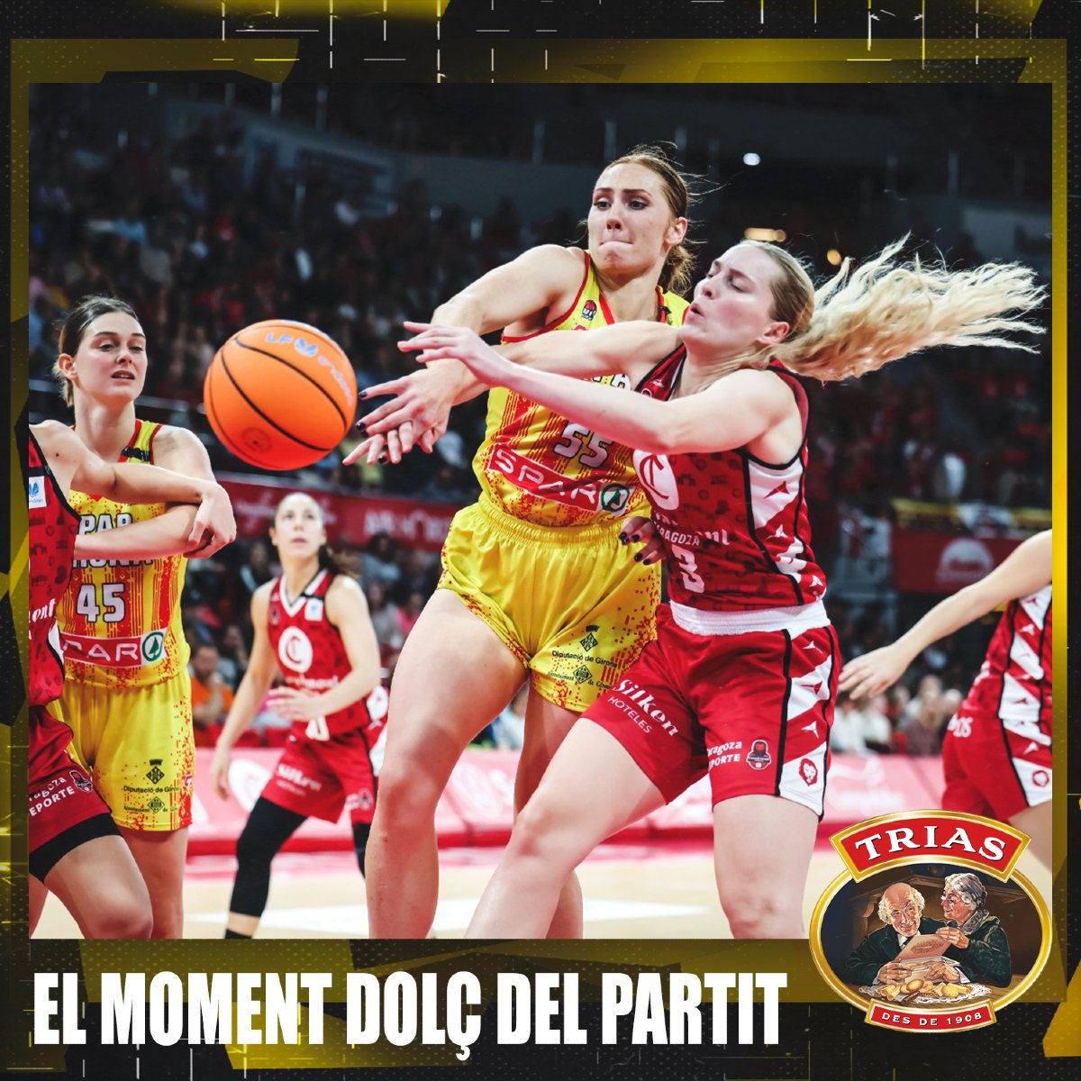 El moment dolç del partit! 🍪 Gran exhibició defensiva de tot l'equip!

🤝 Presentat per @triasbiscuits

📸 Esther Casas

#SomhiUni #MésUniQueMai