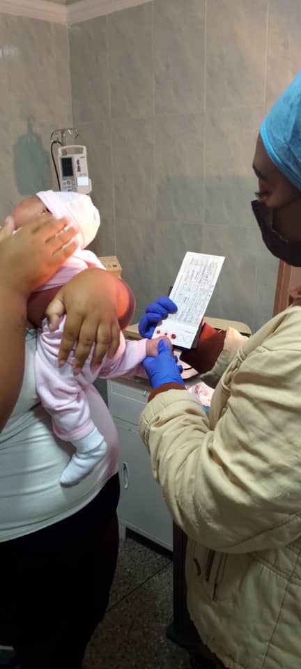 Estado Zulia 🇨🇺 🇻🇪 
CDI Carrasquero 
Municipio Mara 
Región guajira 
Jornada laboral en el departamento de Laboratorio clínico. Realizando un  Tamizaje neonatal .
#FuerzaGuantánamo
#CubaPorLaVida
#UnidosXCuba
#TumbaElBloqueo